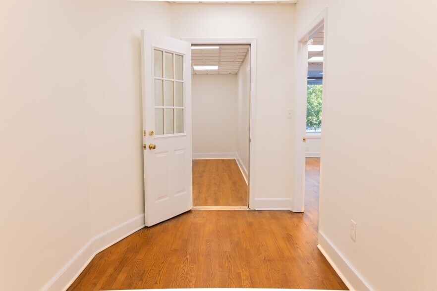 More Photos Of 393 Millburn Ave, Millburn Office Residential For Lease