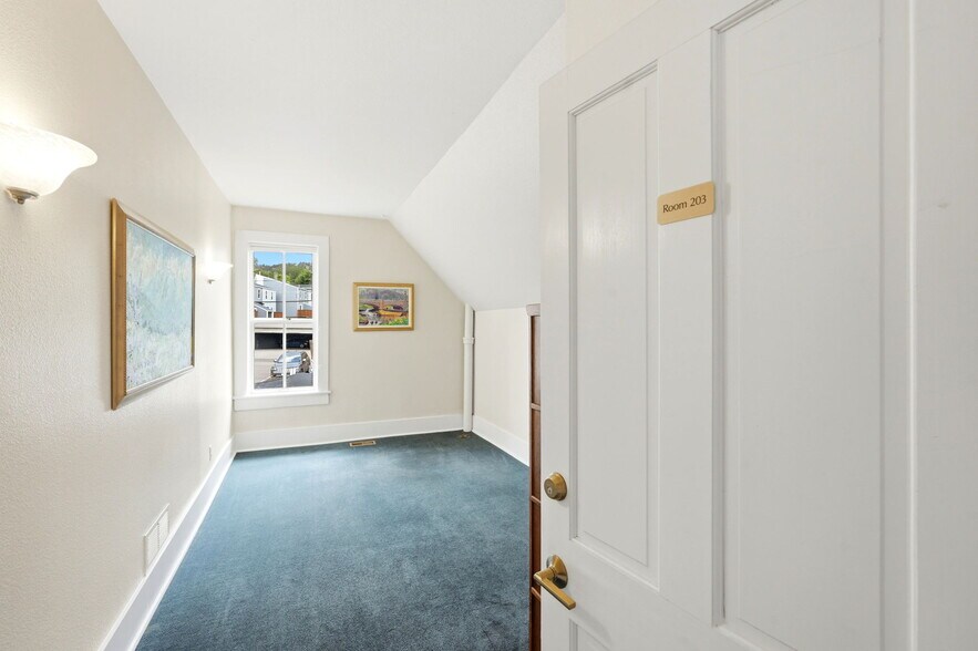 More Photos Of 2439 Broadway St, Boulder Office Residential For Sale