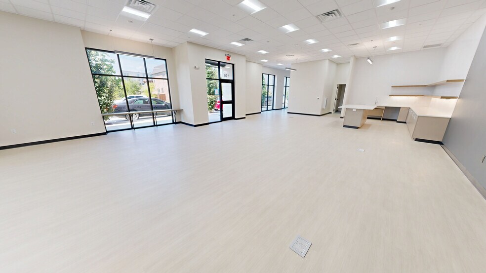 More Photos Of 301 SE G St, Bentonville Apartments For Lease