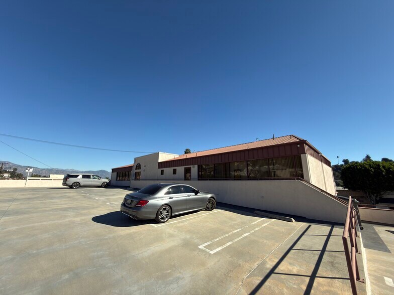 More Photos Of 809 S Atlantic Blvd, Monterey Park Office For Sale