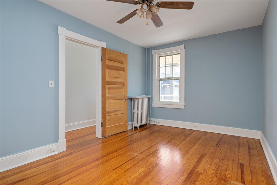 More Photos Of 104 Maple Ave, Chestertown Apartments For Sale