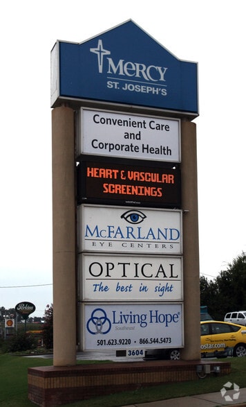 More Photos Of 3604 Central Ave, Hot Springs Medical For Lease