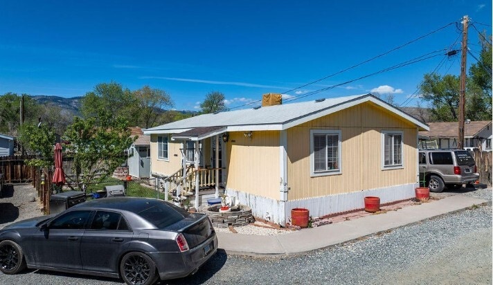 More Photos Of 2650 Carmine St, Carson City Multifamily For Sale