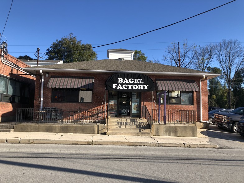 More Photos Of 511 Old Lancaster Ave, Berwyn Unknown For Sale