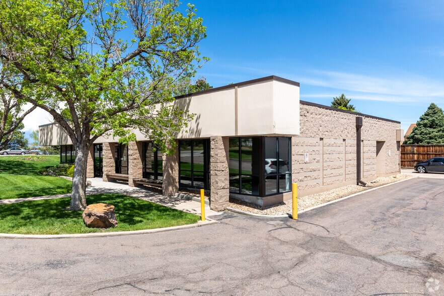 More Photos Of 7408-7490 S University Blvd, Littleton Unknown For Lease