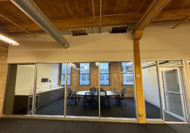 More Photos Of 9-15 W Hubbard St, Chicago Loft Creative Space For Lease