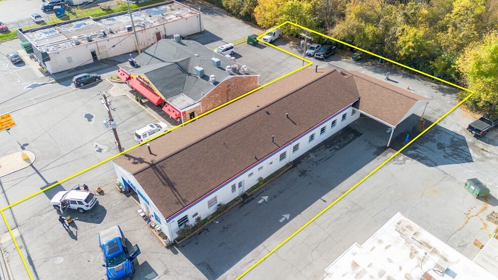 More Photos Of 1814 Rosemont Ave, Frederick Carwash For Lease