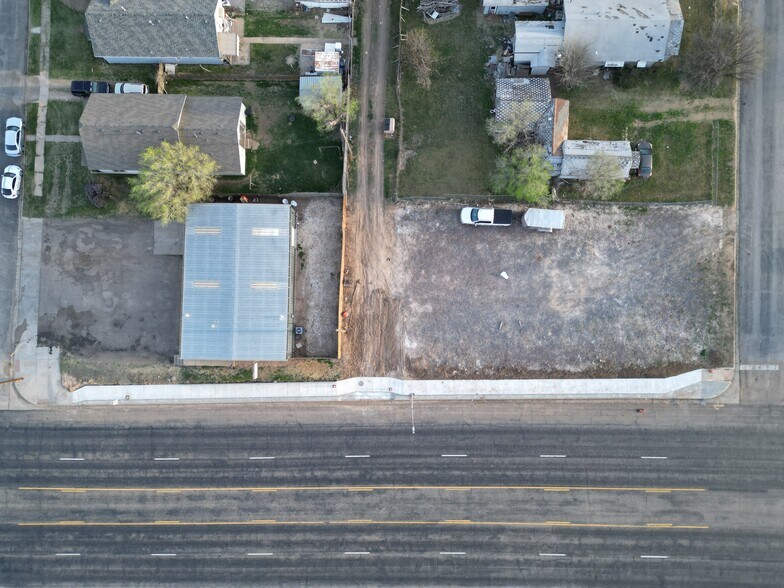 More Photos Of 1207 Alcock St, Pampa Flex For Sale