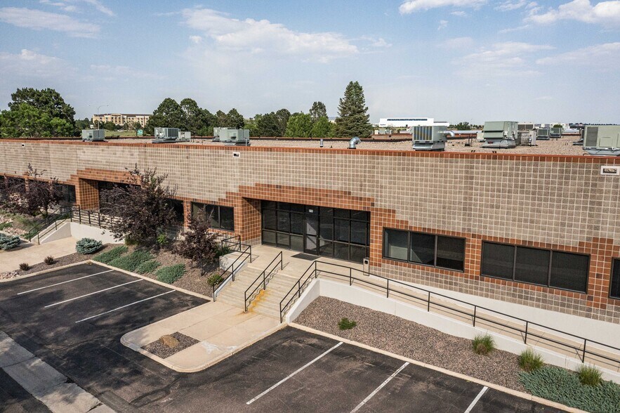 More Photos Of 1915 Aerotech Dr, Colorado Springs Office For Lease