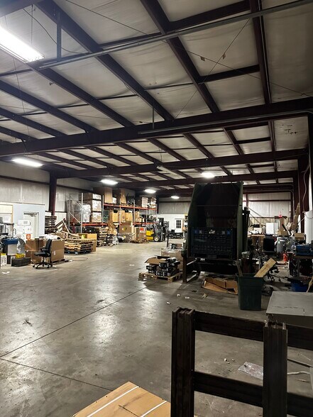 More Photos Of 214 Eugene Ave, Dayton Industrial For Sale