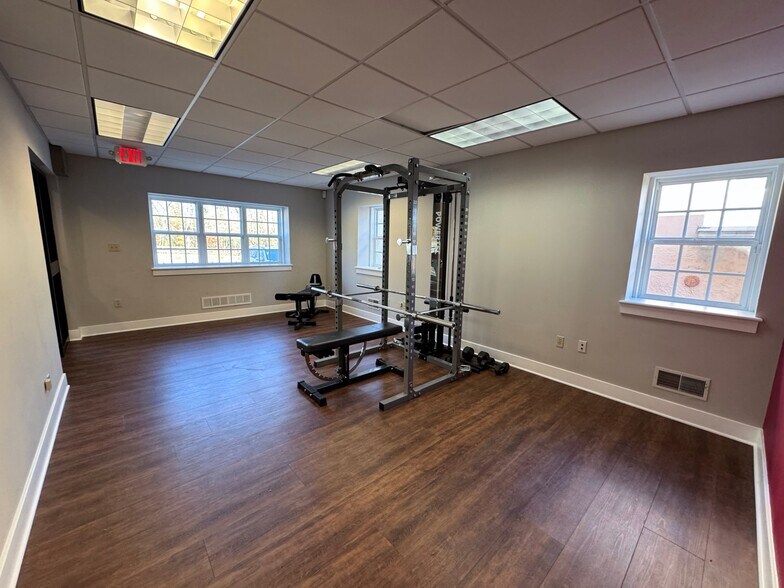 More Photos Of 824 Philadelphia Pike, Wilmington Office For Sale