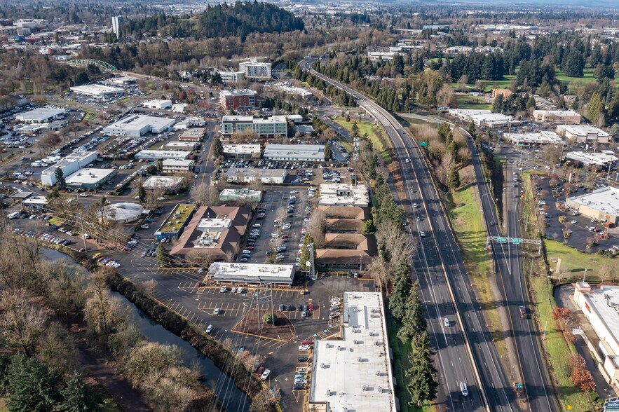 More Photos Of 74B Centennial Loop, Eugene Medical For Lease