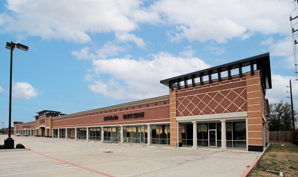 More Photos Of 11720 W Airport Blvd, Stafford Unknown For Lease