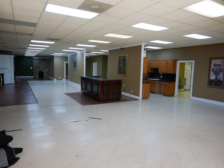 More Photos Of 2265 Nc Highway 24 27 E, Biscoe Storefront For Sale