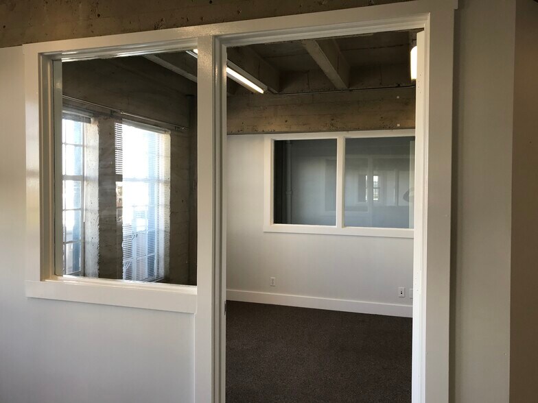 More Photos Of 500-502 University Ave, San Diego Loft Creative Space For Lease