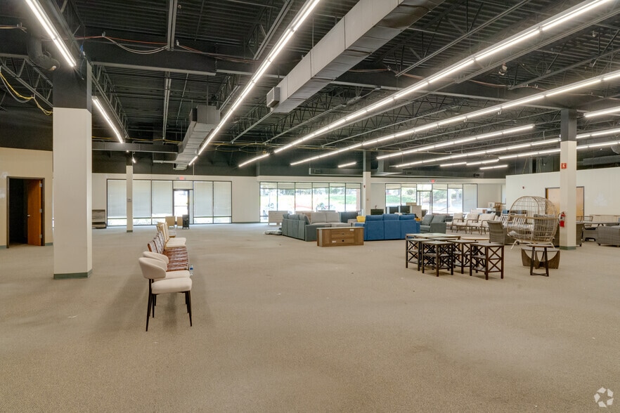 More Photos Of 4101 Capital Blvd, Raleigh Light Distribution For Lease