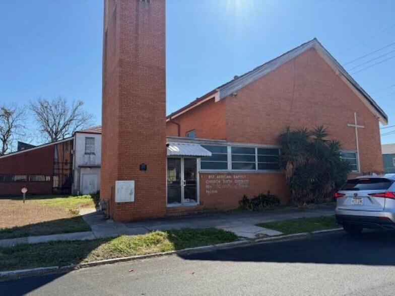 Primary Photo Of 3524 Lasalle St, New Orleans Religious Facility For Sale