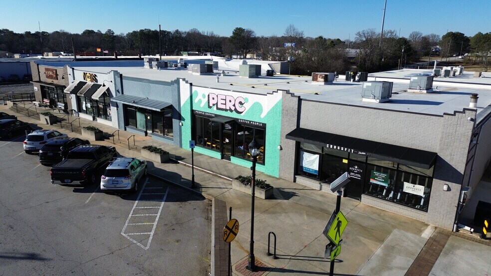 More Photos Of 2316 Main St, Tucker Storefront For Lease