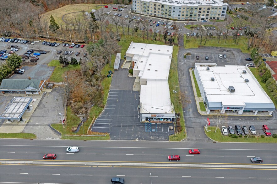 More Photos Of 2113 Rt-35, Oakhurst Freestanding For Sale