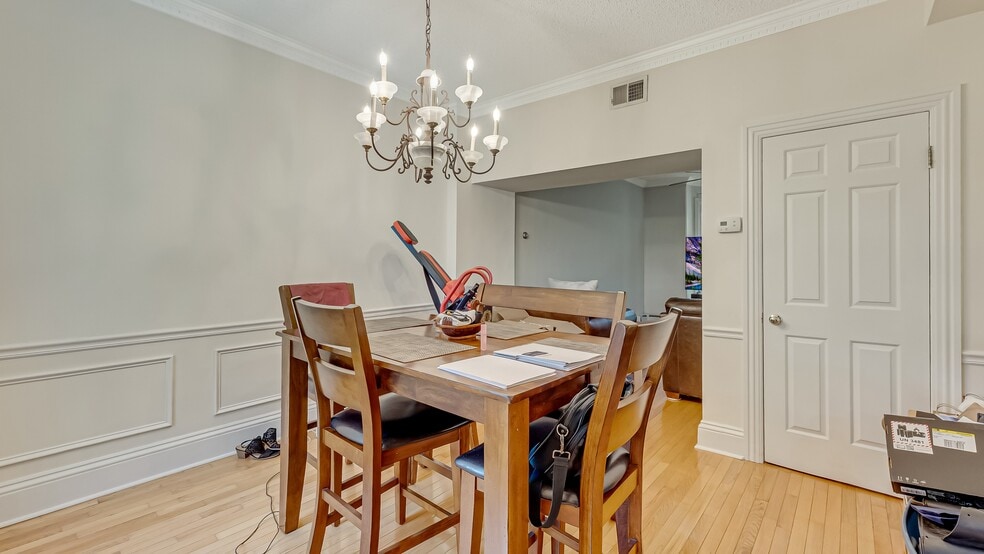 More Photos Of 207 W Broad St, Bethlehem Office For Sale