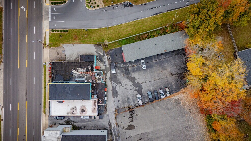 More Photos Of , Kingsport General Retail For Sale