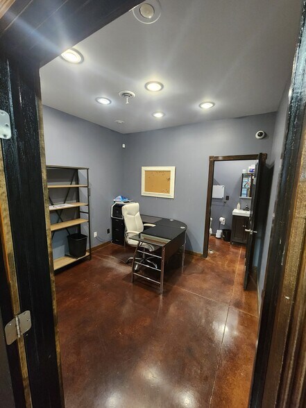More Photos Of 2250 US Highway 40, Russell Flex For Sale