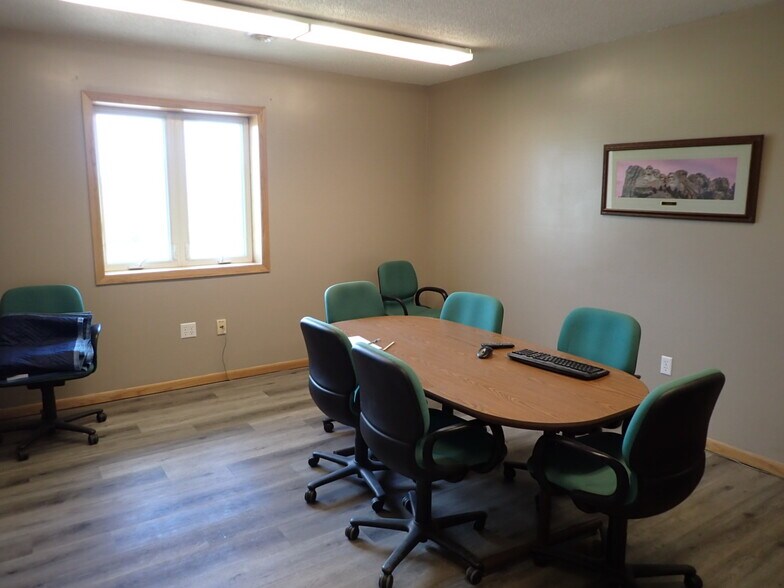 More Photos Of 940 6th Ave NE, Milaca Warehouse For Sale