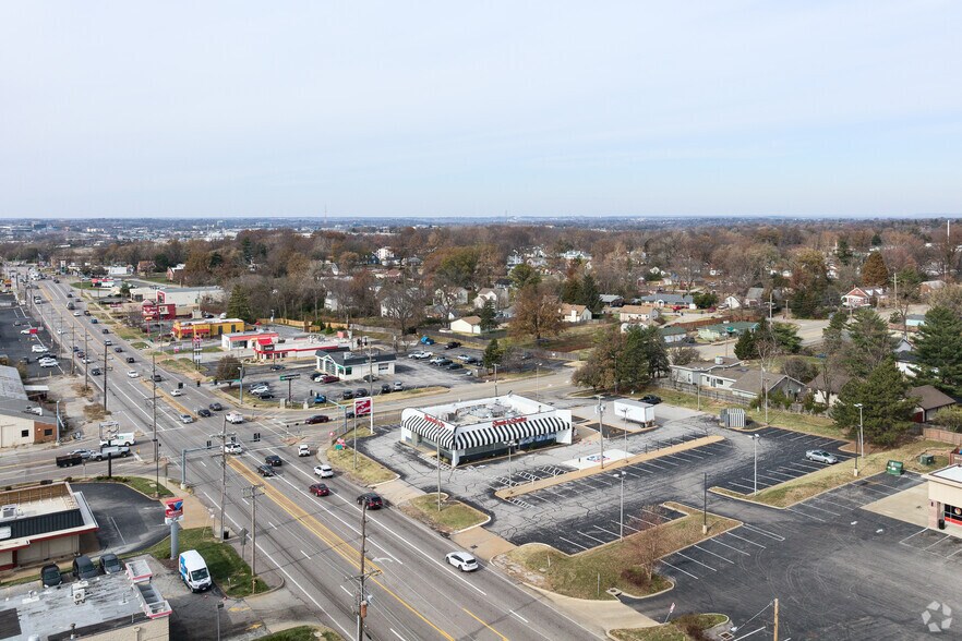 More Photos Of 10459 Page Ave, Saint Louis Bank For Sale