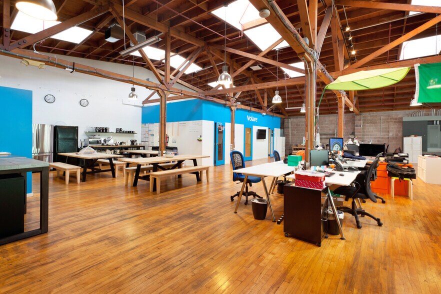 More Photos Of 363 Clementina St, San Francisco Showroom For Sale