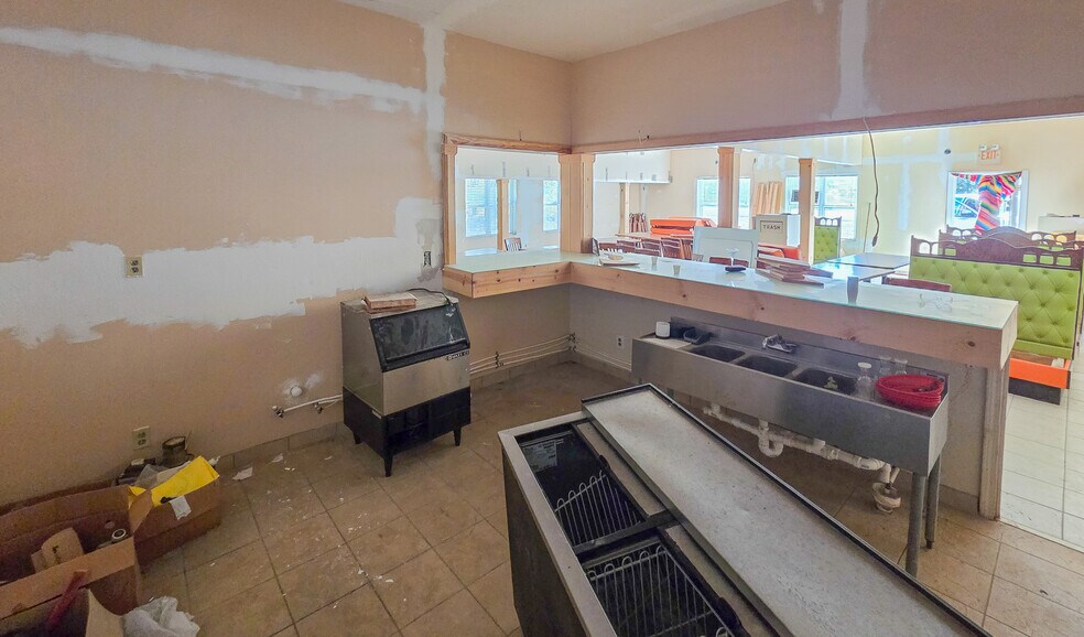 More Photos Of 3833 US-220, Jackson Springs General Retail For Sale