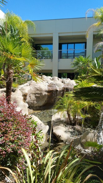 More Photos Of 300 Harding Blvd, Roseville Office For Lease