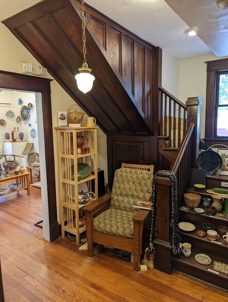 More Photos Of 2955 Central Ave, Saint Petersburg Restaurant For Lease