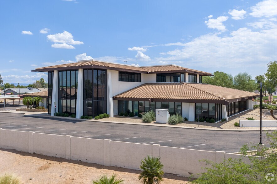 Primary Photo Of 2610 E University Dr, Mesa Medical For Lease