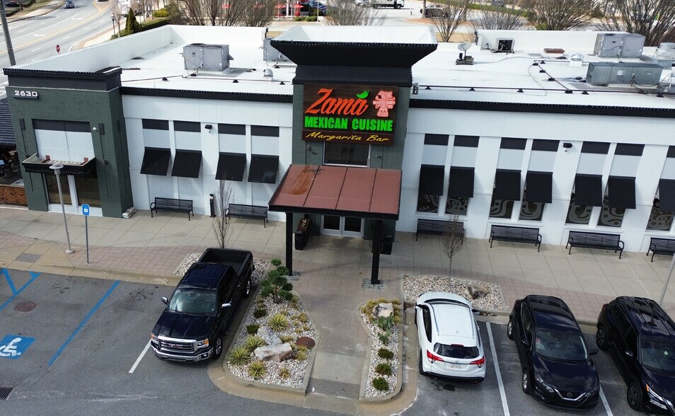 More Photos Of 2610 Holcomb Bridge Rd, Alpharetta General Retail For Lease