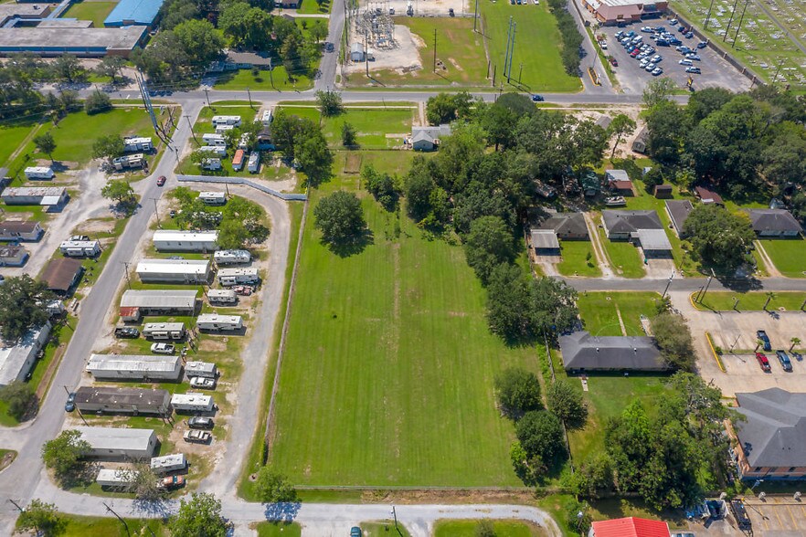 Primary Photo Of 509 Henning Dr, Sulphur Land For Sale