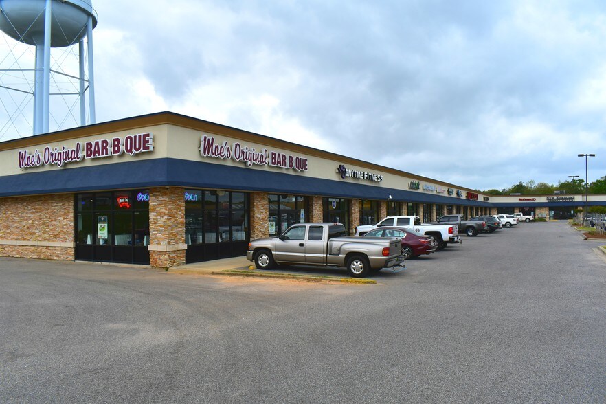 More Photos Of 3385 Schillinger Rd N, Semmes Unknown For Lease