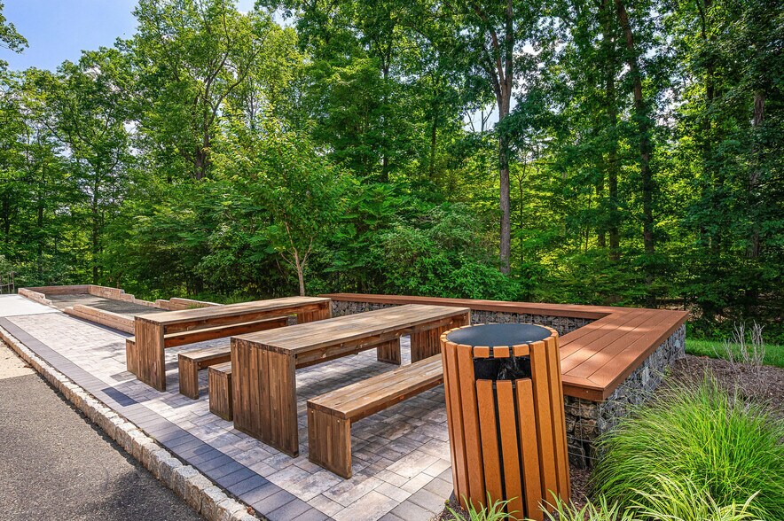 More Photos Of 120 Mountainview Blvd, Basking Ridge Office For Lease