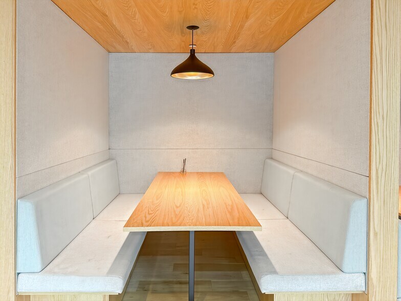 More Photos Of 3350 Virginia St, Coconut Grove Office For Lease