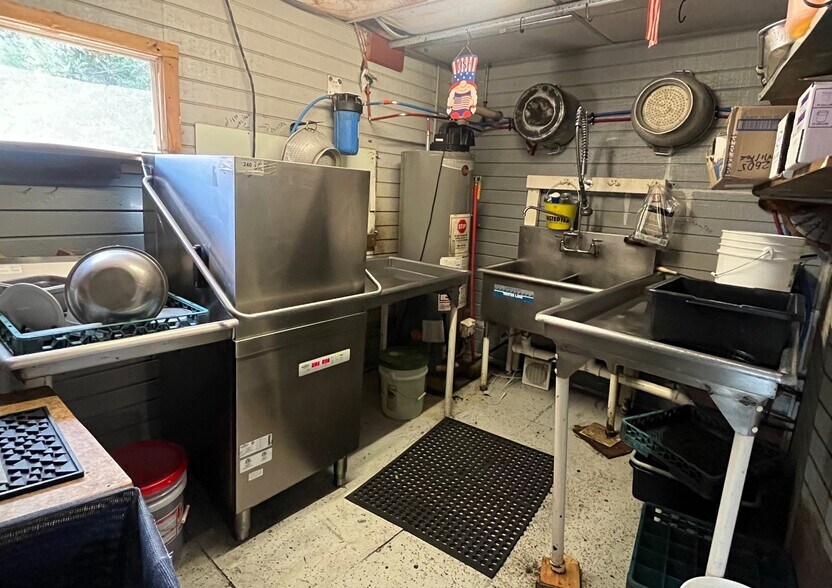 More Photos Of 2601 Milford Rd, East Stroudsburg Bar For Sale