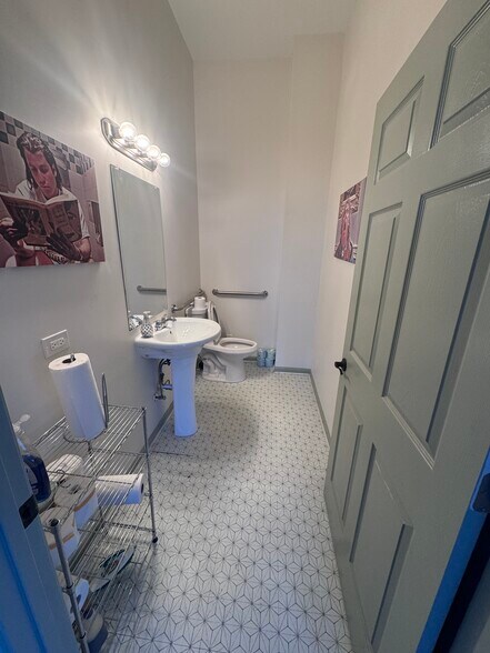 More Photos Of 105 Center St, Maple Park Industrial For Sale