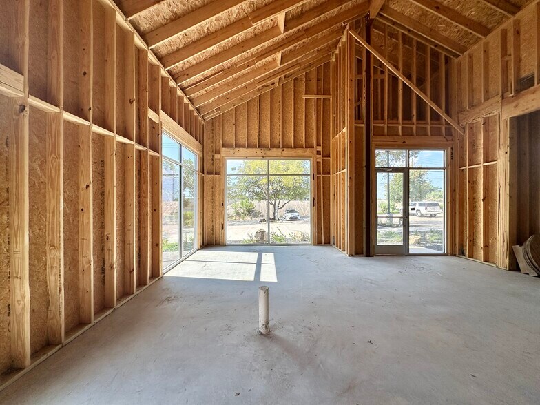 More Photos Of 6705 W Hausman Rd, San Antonio Medical For Lease