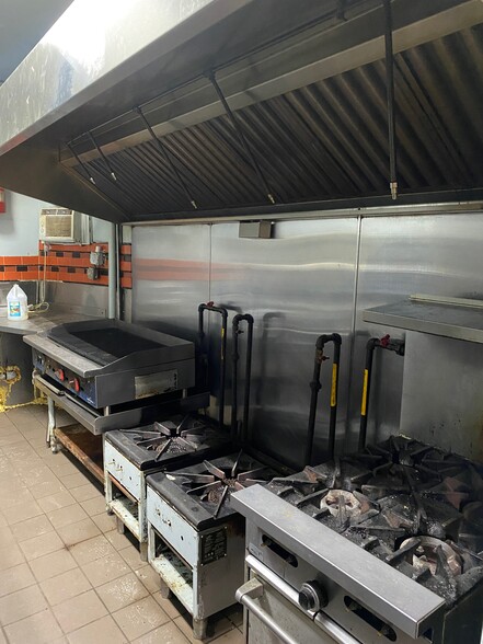 More Photos Of 354 E 78th St, New York Apartments For Lease