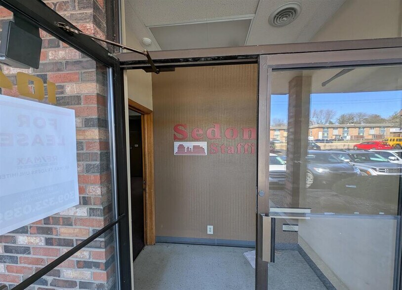More Photos Of 7501 N University St, Peoria General Retail For Lease