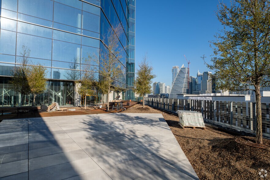 More Photos Of 401 S 1st St, Austin Office For Sale