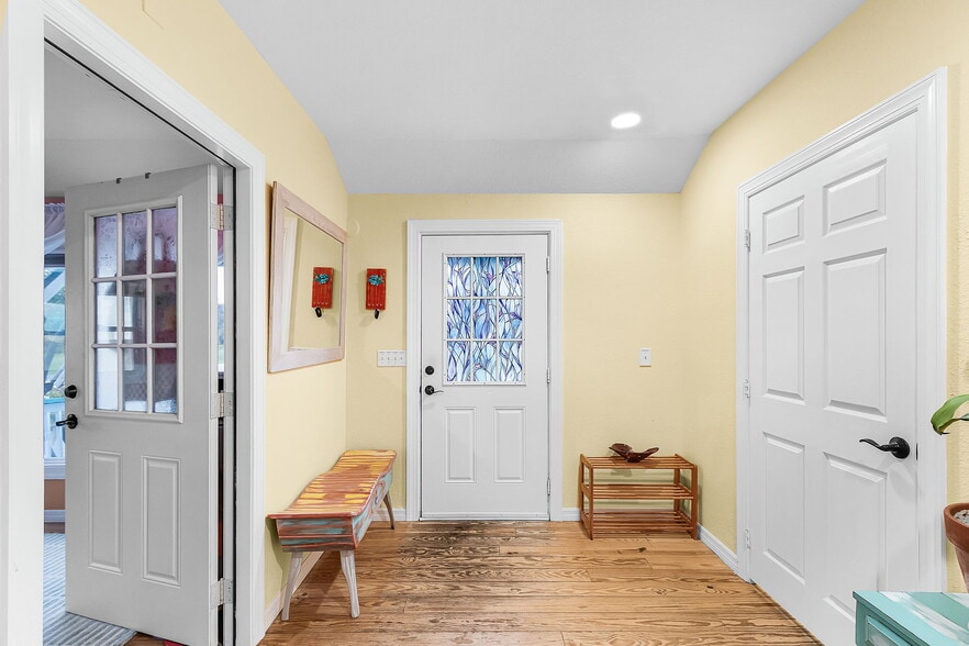 More Photos Of 530 Green St, Englewood Storefront Retail Residential For Sale