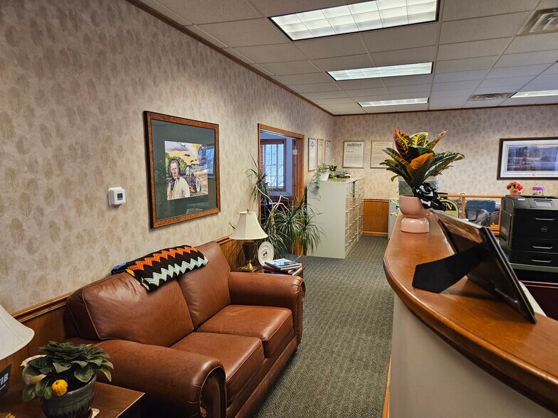 More Photos Of 343 Comrie Ave, Johnstown Office For Sale