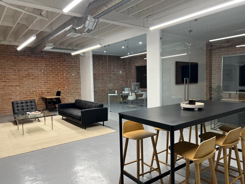 More Photos Of 7451-7465 Beverly Blvd, Los Angeles Loft Creative Space For Lease