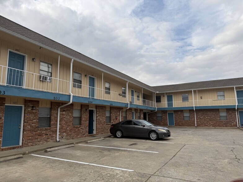 More Photos Of 3028 Arline St, Muskogee Multifamily For Sale