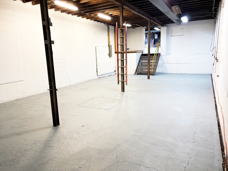 Primary Photo Of 2969 E High St, Pottstown Industrial For Lease