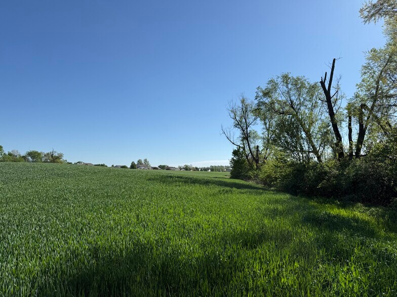 More Photos Of Vandebrook Dr, Waterloo Land For Sale
